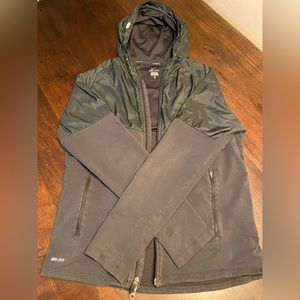 Nike men’s  Running DRI-FIT sweatshirt